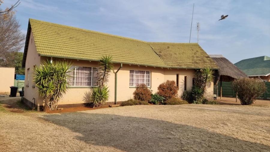 3 Bedroom Property for Sale in Stilfontein Ext 3 North West